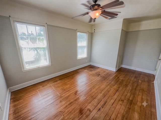 400 20TH STREET N, St Petersburg, FL 33713