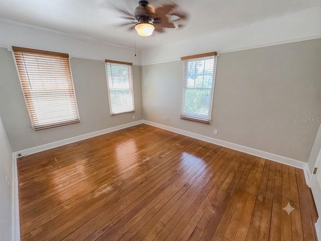 400 20TH STREET N, St Petersburg, FL 33713