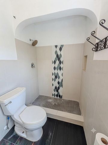 400 20TH STREET N, St Petersburg, FL 33713