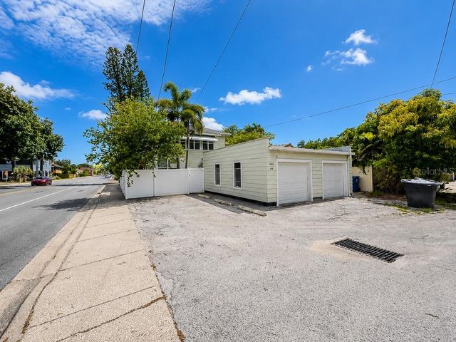 400 20TH STREET N, St Petersburg, FL 33713