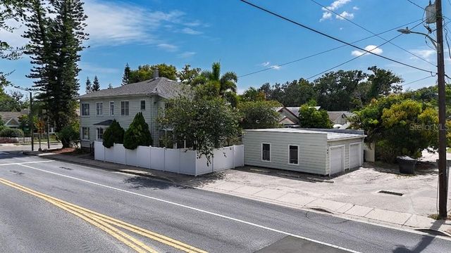 400 20TH STREET N, St Petersburg, FL 33713
