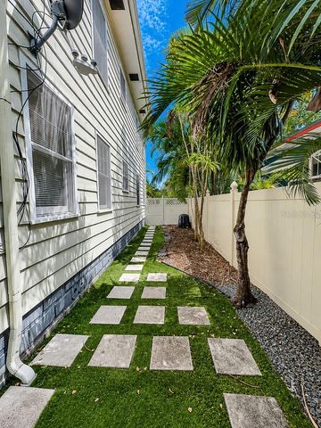 400 20TH STREET N, St Petersburg, FL 33713