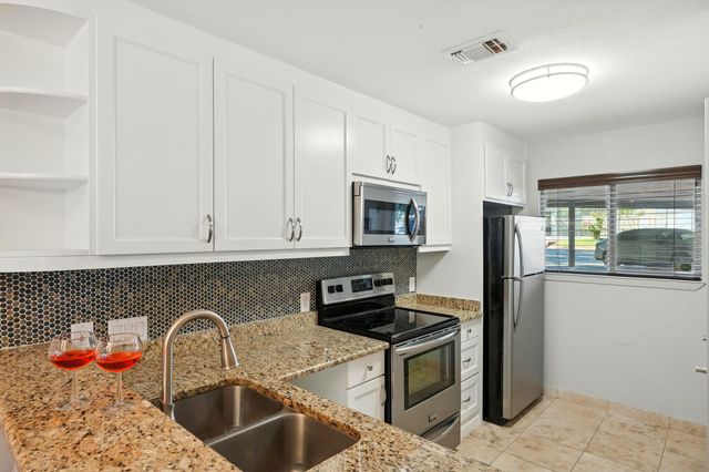 2918 Ranch Road 620 N C115, Austin, TX 78734