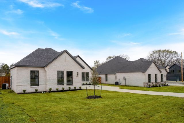 598 E Woodell Drive, Glenn Heights, TX 75154