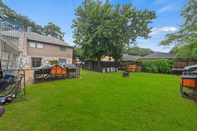 8131 Brinkworth Lane, Houston, TX 77070