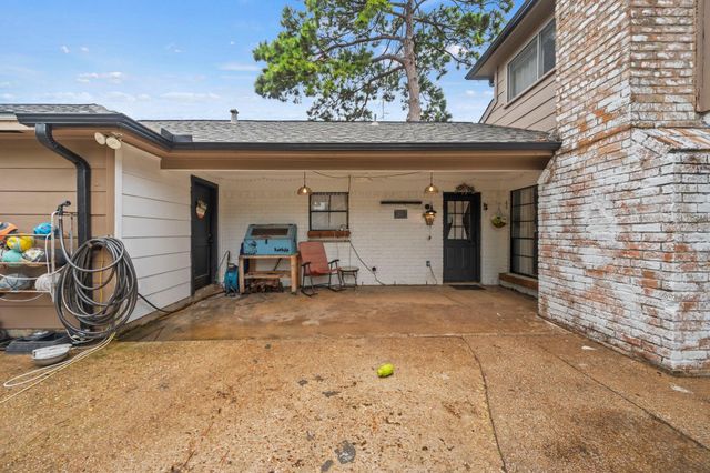 8131 Brinkworth Lane, Houston, TX 77070