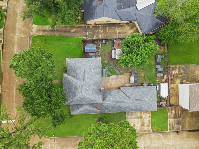 8131 Brinkworth Lane, Houston, TX 77070
