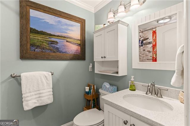 1035 Beachview Drive APT 201, St. Simons, GA 31522