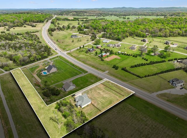 4615 Hartsville Pike, Lebanon, TN 37087