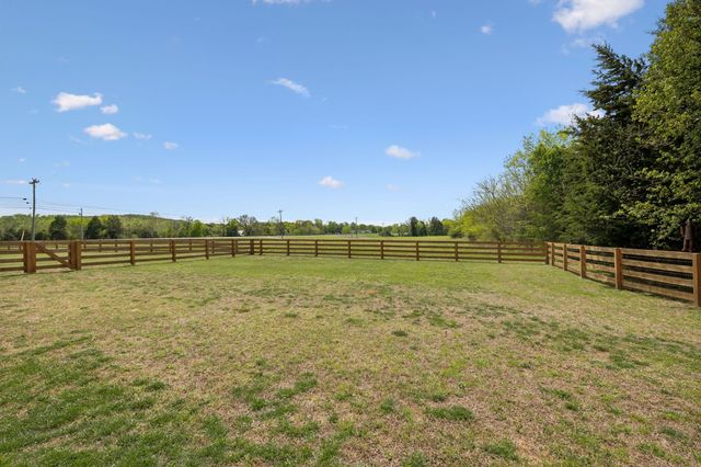 4615 Hartsville Pike, Lebanon, TN 37087