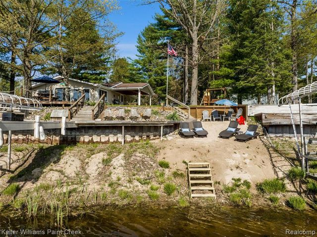 4425 Baker Road, Alger, MI 48610