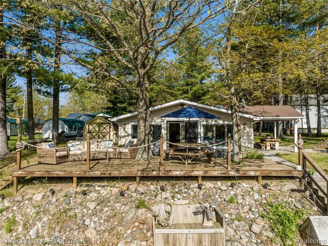 4425 Baker Road, Alger, MI 48610