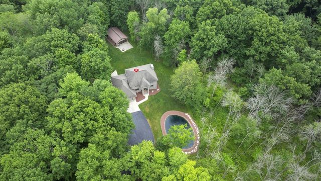 4544 CROOKED CREEK LANE, Hobart, WI 54155