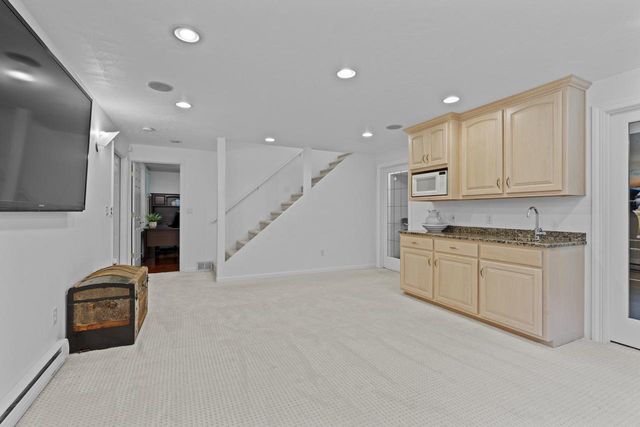 4544 CROOKED CREEK LANE, Hobart, WI 54155