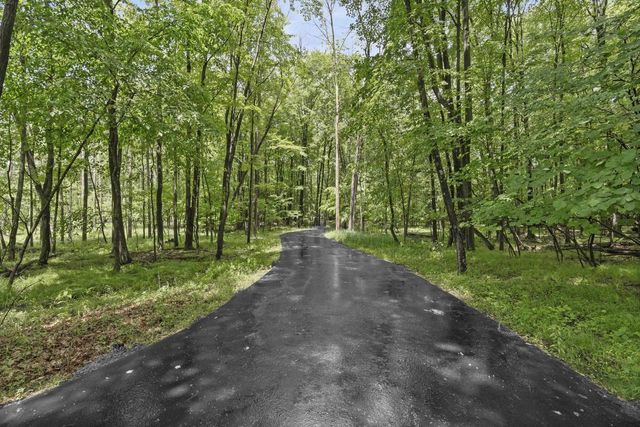 4544 CROOKED CREEK LANE, Hobart, WI 54155