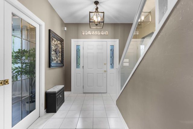 4544 CROOKED CREEK LANE, Hobart, WI 54155