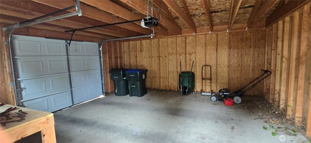 532 E 6th Street, Port Angeles, WA 98362