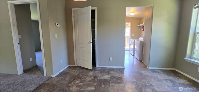 532 E 6th Street, Port Angeles, WA 98362