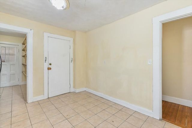 348 Walnut Ave 2, Boston, MA 02119