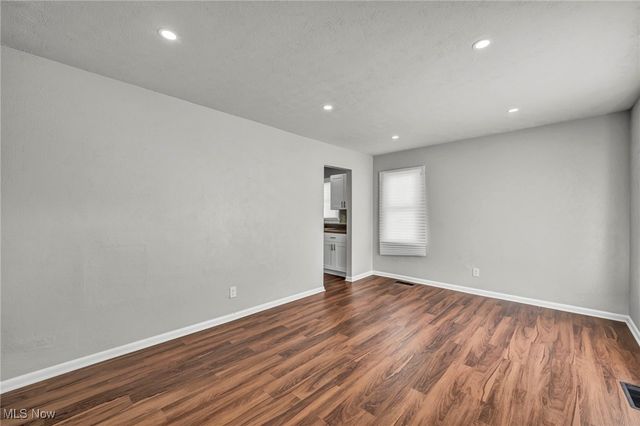 12508 Sobieski Avenue, Cleveland, OH 44135