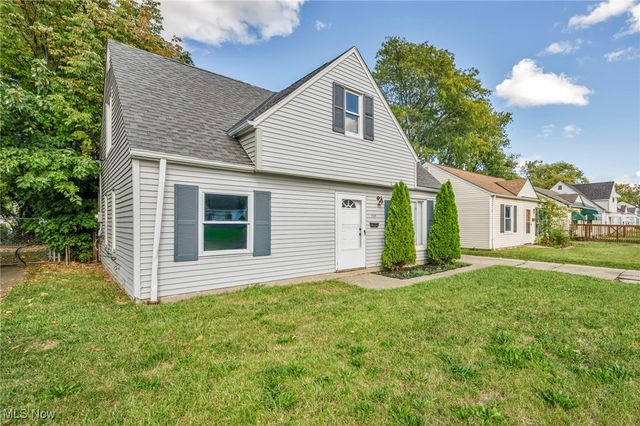 12508 Sobieski Avenue, Cleveland, OH 44135