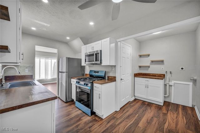 12508 Sobieski Avenue, Cleveland, OH 44135