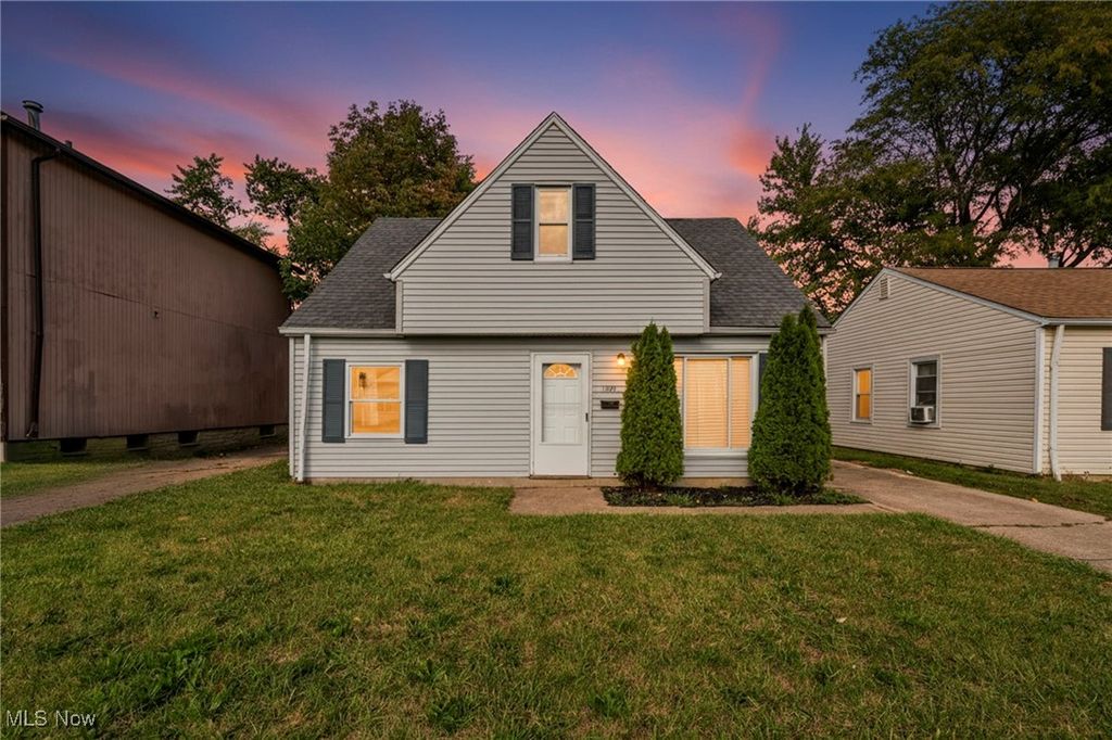 12508 Sobieski Avenue, Cleveland, OH 44135