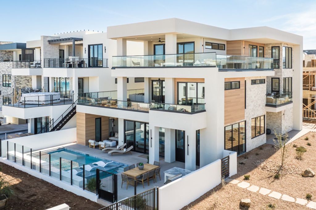 914 SAPPHIRE SKY LN, St. George, UT 84790