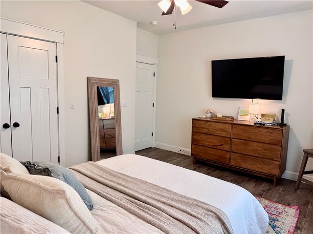 909 Rolling Hills Drive, Russellville, AR 72801