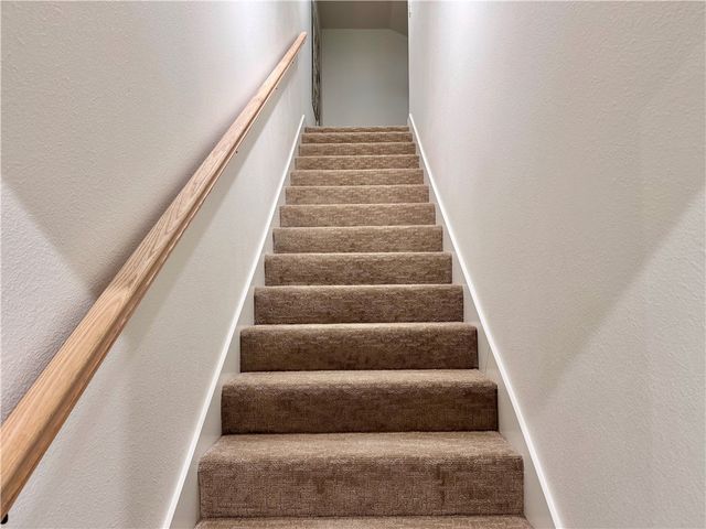 909 Rolling Hills Drive, Russellville, AR 72801