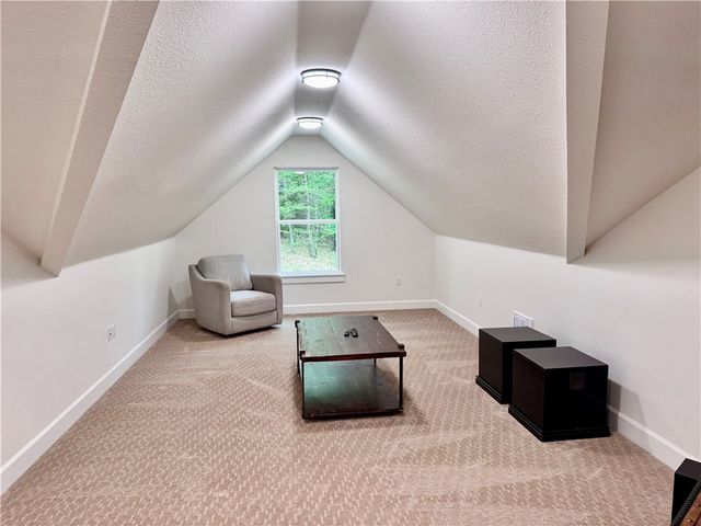 909 Rolling Hills Drive, Russellville, AR 72801