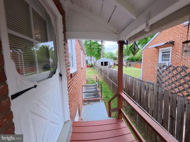 9428 WASHINGTON BLVD, Lanham, MD 20706