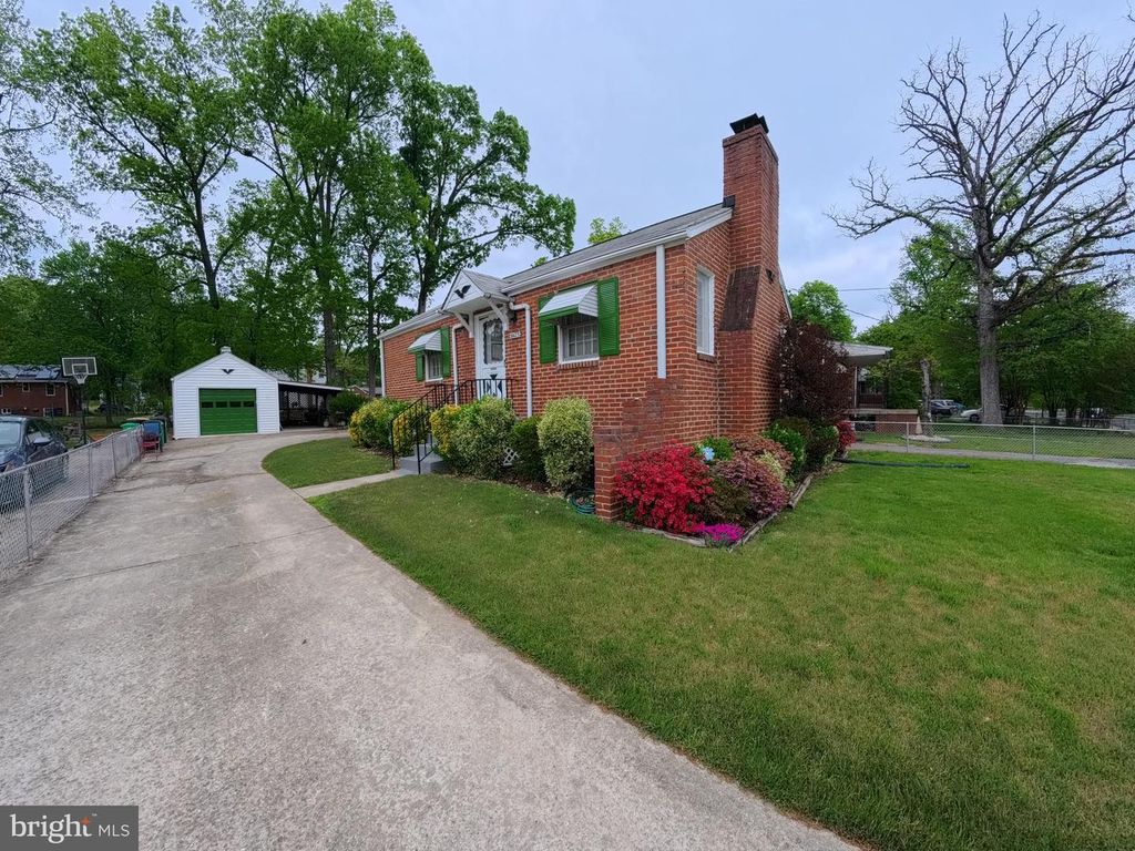 Image 1 of property listing at 9428 WASHINGTON BLVD, Lanham, MD 20706