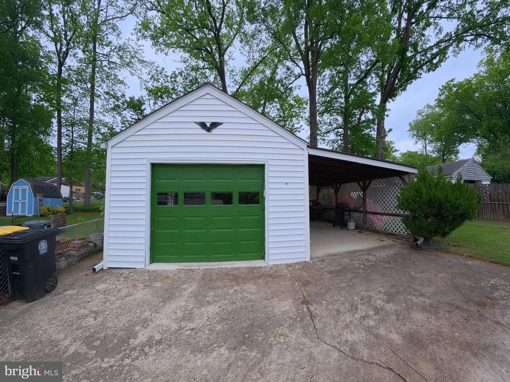 Image 29 of property listing at 9428 WASHINGTON BLVD, Lanham, MD 20706