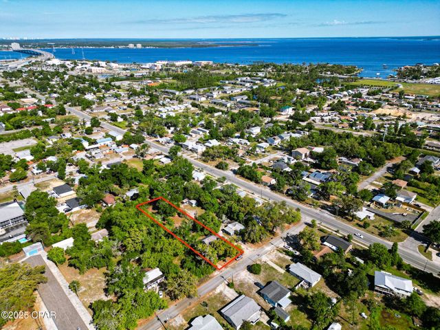1819 Grant Avenue, Panama City, FL 32405