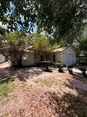 1836 LINDA AVENUE, Ormond Beach, FL 32174