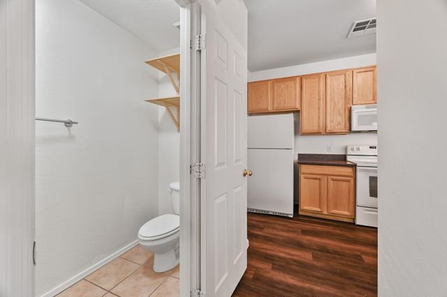 35108 N 31st Avenue, Phoenix, AZ 85086