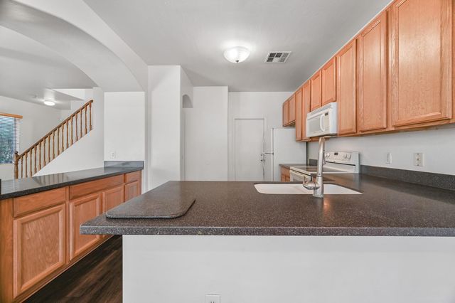 35108 N 31st Avenue, Phoenix, AZ 85086