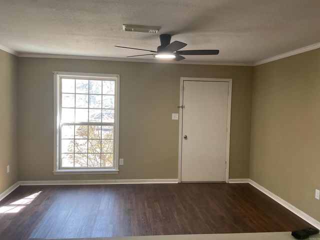 126 Western Hills Drive, Searcy, AR 72143