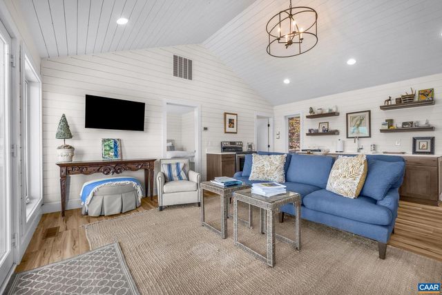 1930 WALKERS MILL LN, Madison, VA 22727