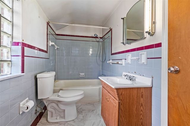 406 Juniper St, Mckeesport, PA 15132