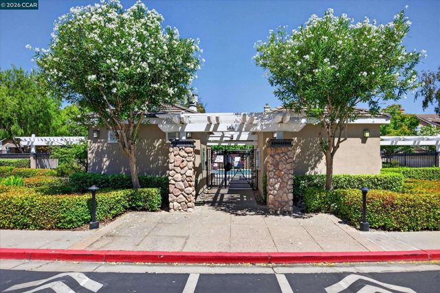 6005 Condor St, Danville, CA 94506