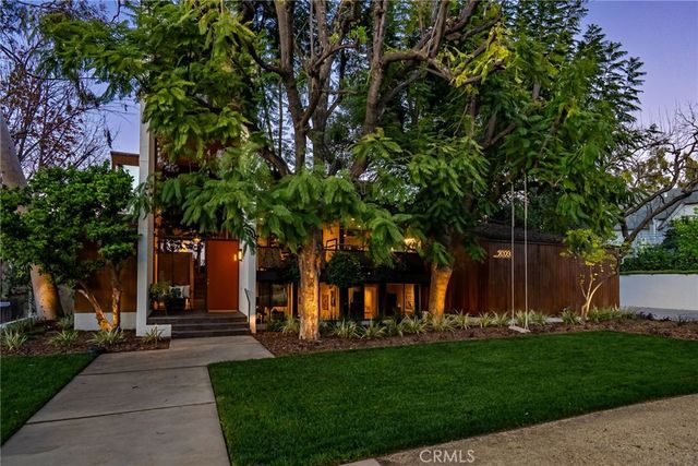 2023 Arroyo Drive, Riverside, CA 92506