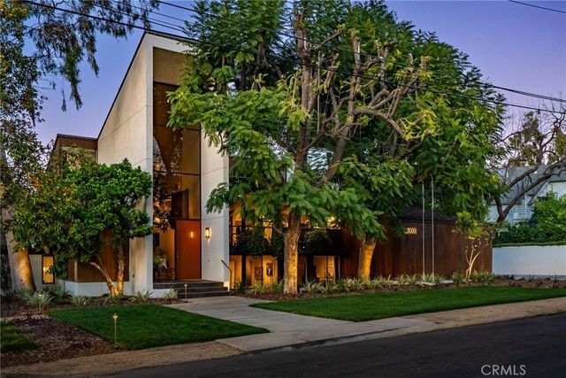 2023 Arroyo Drive, Riverside, CA 92506