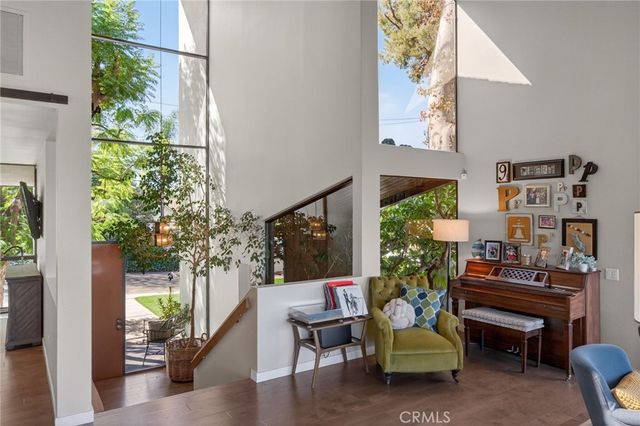 2023 Arroyo Drive, Riverside, CA 92506