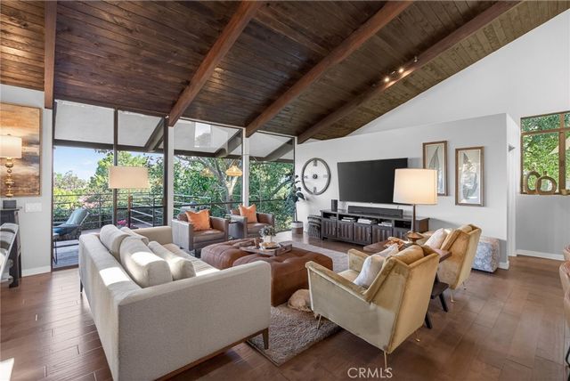 2023 Arroyo Drive, Riverside, CA 92506