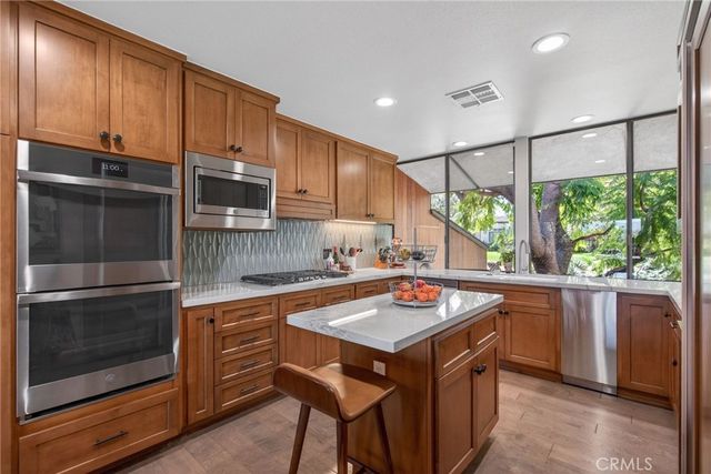 2023 Arroyo Drive, Riverside, CA 92506