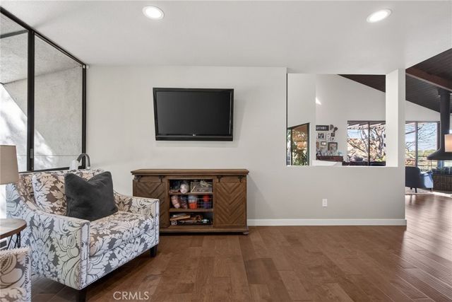 2023 Arroyo Drive, Riverside, CA 92506