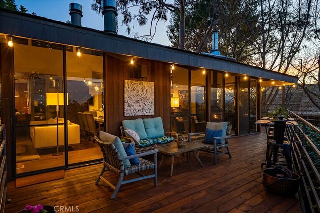 2023 Arroyo Drive, Riverside, CA 92506