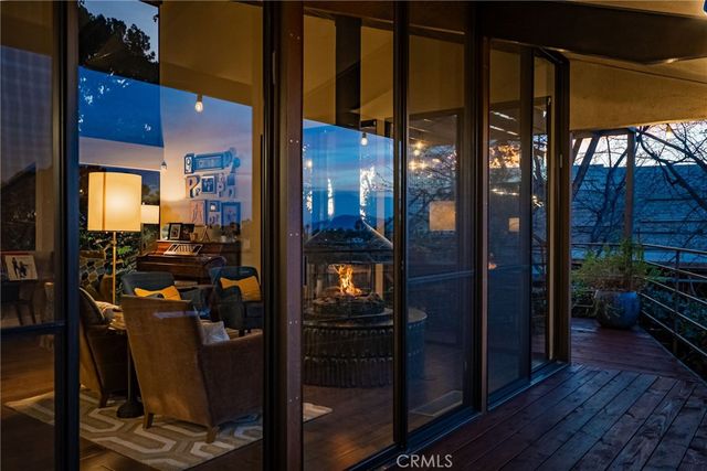 2023 Arroyo Drive, Riverside, CA 92506